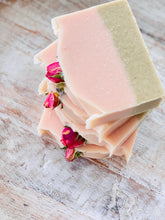 Load image into Gallery viewer, Chamomile and Sweet Fennel - Calming Body Bar