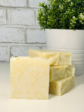 Load image into Gallery viewer, Baby Baby - Baby Bar