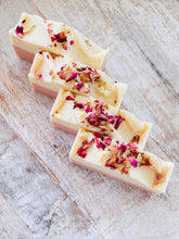 Load image into Gallery viewer, Clove - Body Bar